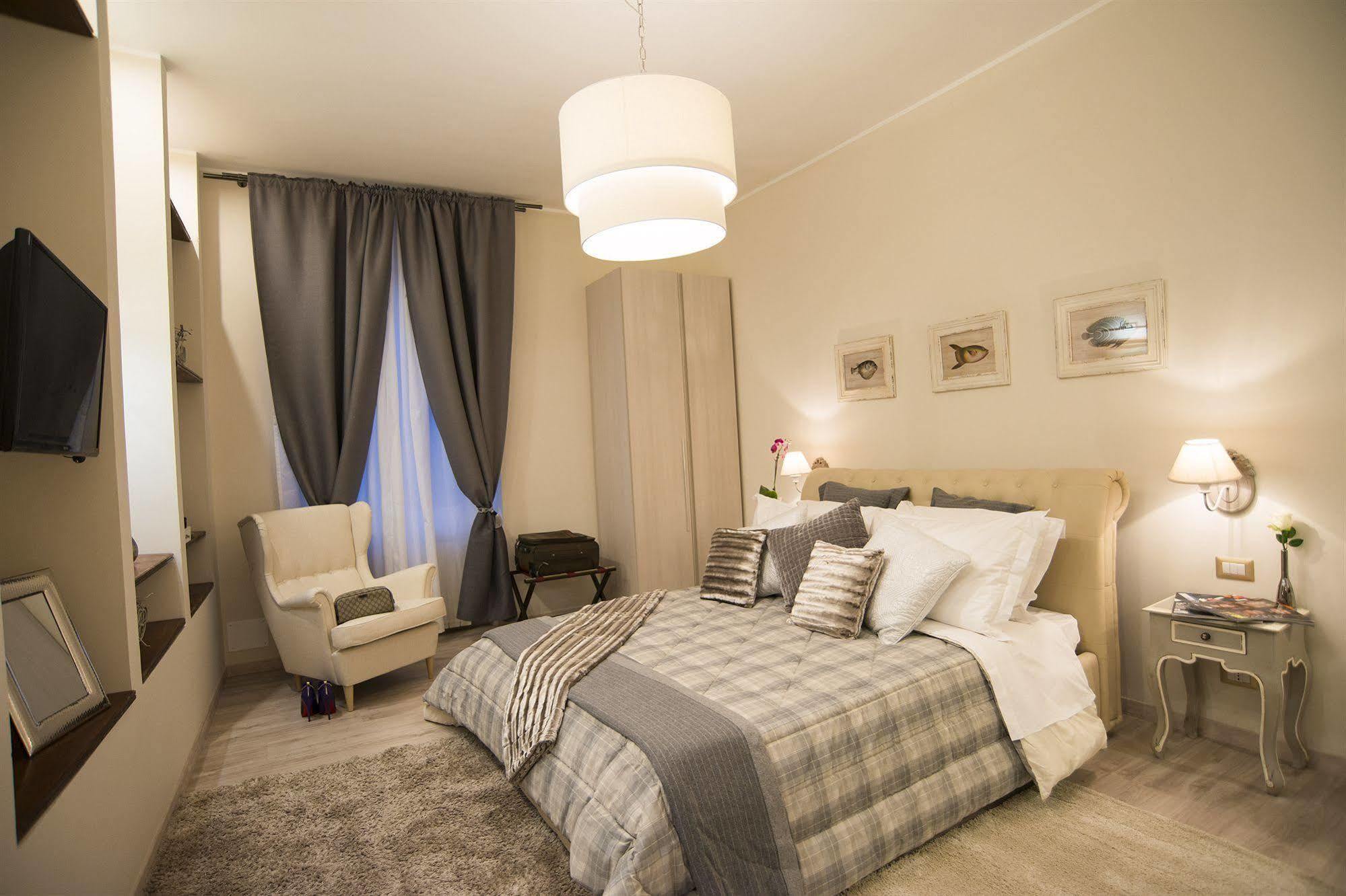 Town House 62 Bed & Breakfast Rome Bagian luar foto